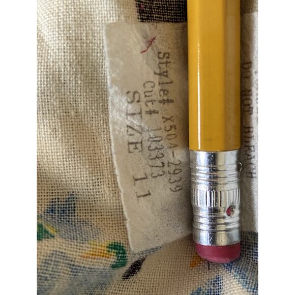 D.B.A. LA Bold Floral dress Bold Bright Fit flare skirt with tulle 11 (S/M) - Picture 13 of 15